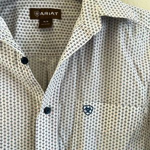 Men’s Ariat Button Shirt